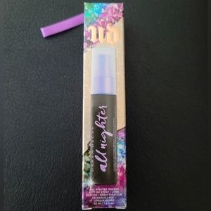 ❌️SOLD 2/$30 URBAN DECAY All nighter setting spray 30ml